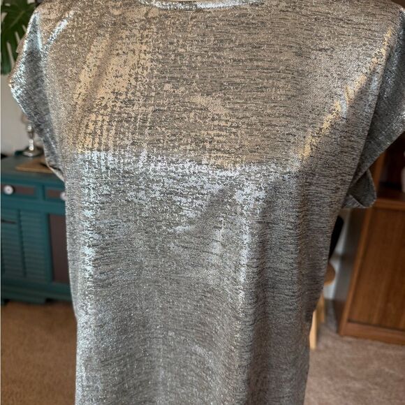 Dantelle Shimmering Silver Short Sleeve Top - Picture 2 of 9
